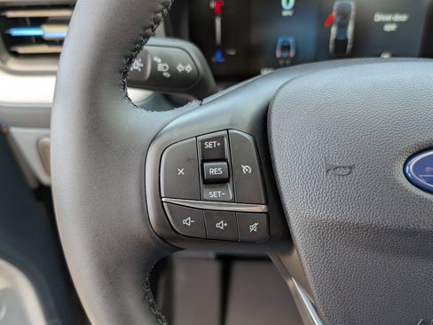 New 2025 Ford Maverick XLT w/ XLT Luxury Package image 19