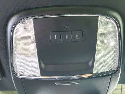Used 2020 Dodge Charger Scat Pack RWD image 21