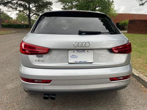 Used 2018 Audi Q3 2.0T Premium w/ Convenience Package FWD image 4