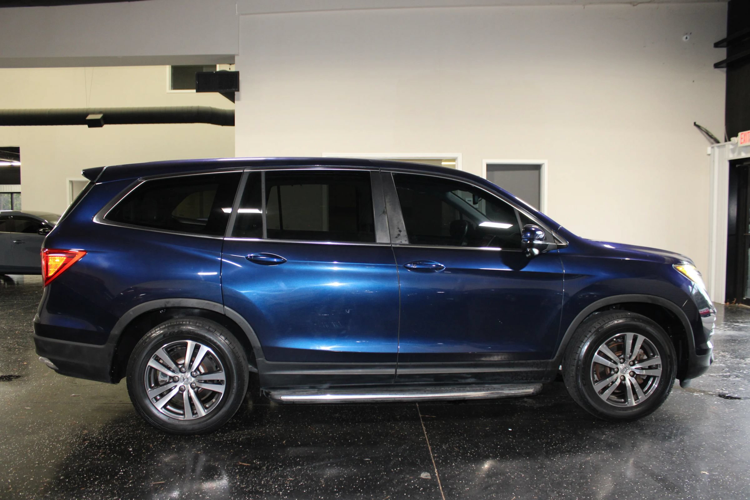 Used 2016 Honda Pilot EX-L image 3