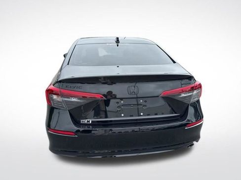 Used 2024 Honda Civic Sport image 4