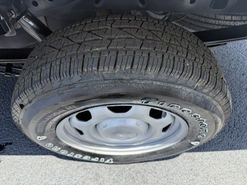 Used 2010 Ford F150 XL RWD image 7