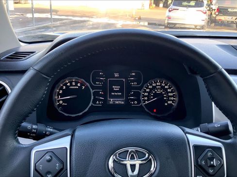Used 2020 Toyota Tundra SR5 w/ SR5 Leather Package RWD image 25