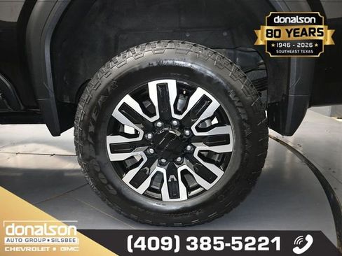 Used 2024 GMC Sierra 3500 Denali Ultimate AWD/4WD image 13