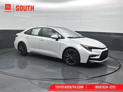 New 2026 Toyota Corolla XSE image 4