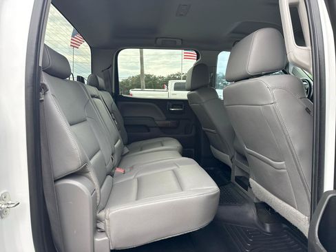 Used 2016 GMC Sierra 2500 SLT w/ Duramax Plus Package AWD/4WD image 15