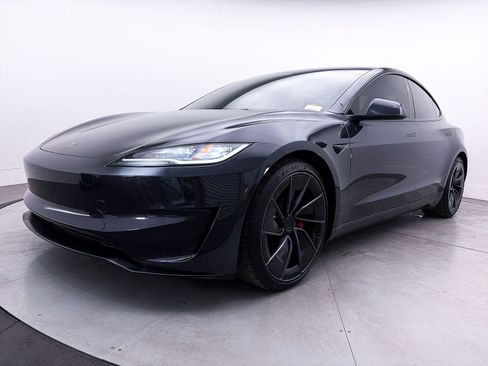 Used 2024 Tesla Model 3 Performance AWD/4WD image 11