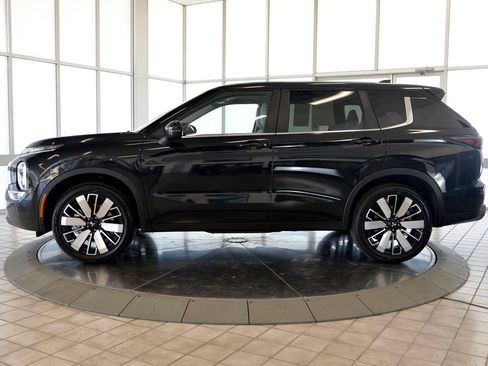 Used 2026 Mitsubishi Outlander SE AWD/4WD image 5