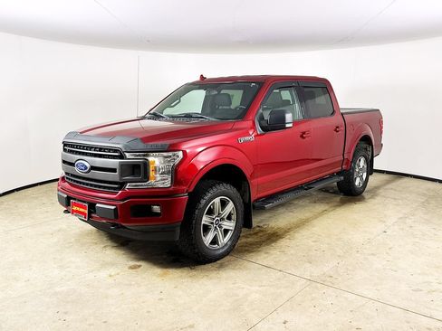 Used 2018 Ford F150 XLT w/ Equipment Group 302A Luxury AWD/4WD image 8