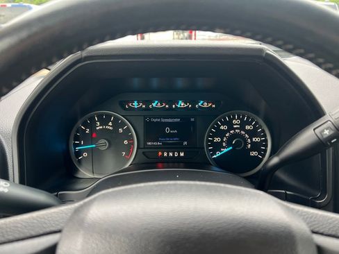 Used 2018 Ford F150 XLT w/ Equipment Group 302A Luxury AWD/4WD image 38