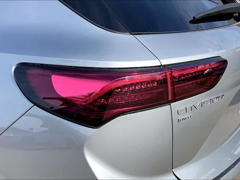 Certified 2025 Buick Envision Sport Touring image 27