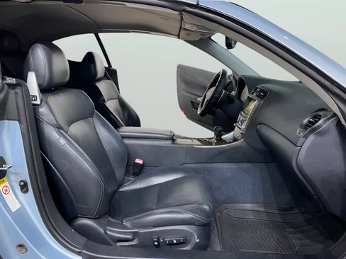 Used 2010 Lexus IS 350C RWD image 29