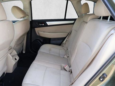 Used 2019 Subaru Outback 2.5i Premium AWD/4WD image 24