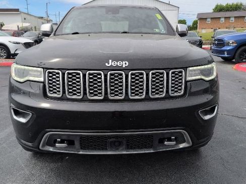 Used 2019 Jeep Grand Cherokee Overland AWD/4WD image 3