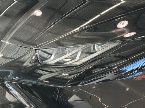 Used 2021 Lamborghini Huracan EVO image 10