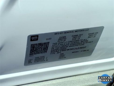 Used 2024 Buick Enclave Premium image 32