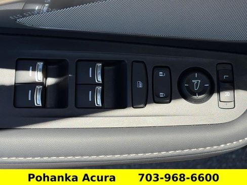 Used 2026 Acura RDX SH-AWD w/ Technology Package image 25