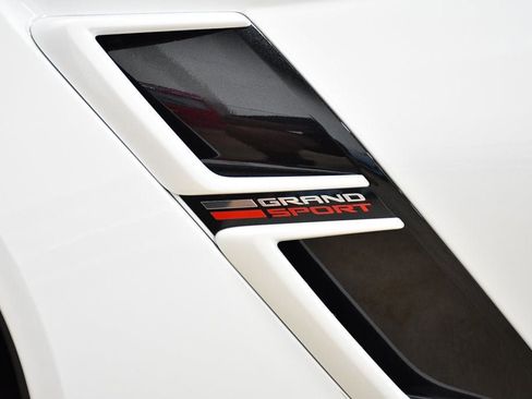 Used 2019 Chevrolet Corvette Grand Sport RWD image 13