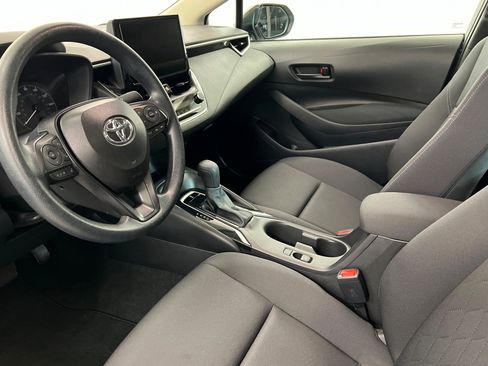 Used 2025 Toyota Corolla LE image 16