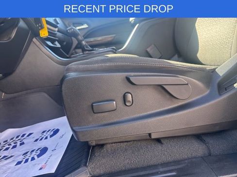 Used 2019 GMC Canyon SLE w/ SLE Convenience Package image 15