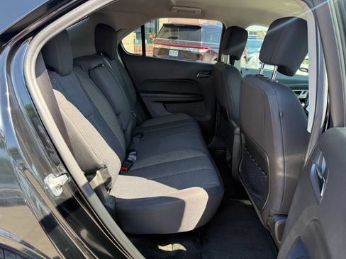 Used 2017 Chevrolet Equinox LT w/ Convenience Package FWD image 26