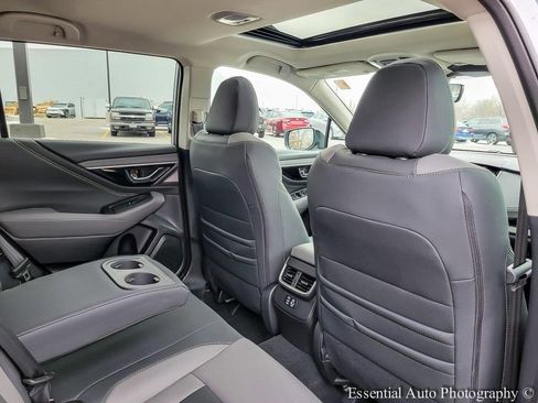 Certified 2025 Subaru Outback Onyx Edition image 30