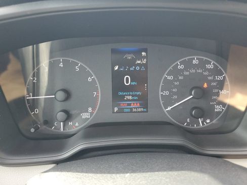 Used 2023 Toyota Corolla LE w/ LE Convenience Package FWD image 21