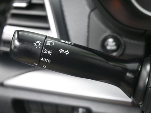 Used 2019 Subaru Forester Premium AWD/4WD image 21