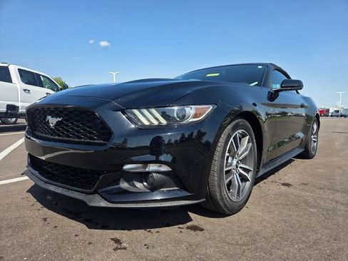 Used 2015 Ford Mustang Premium RWD image 3