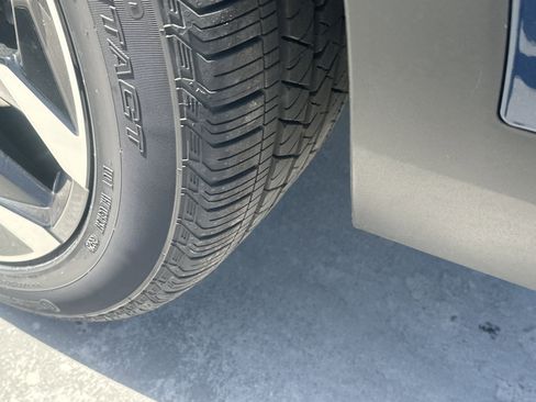 New 2026 Kia Sorento EX FWD image 11