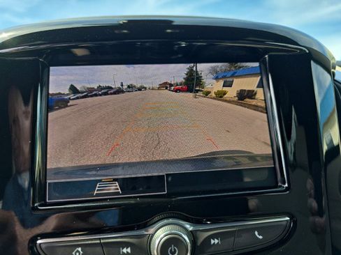 Used 2023 Chevrolet Traverse LS w/ Safety Package image 24