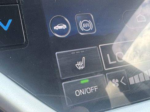 Used 2023 Subaru Ascent Limited w/ Technology Package AWD/4WD image 27