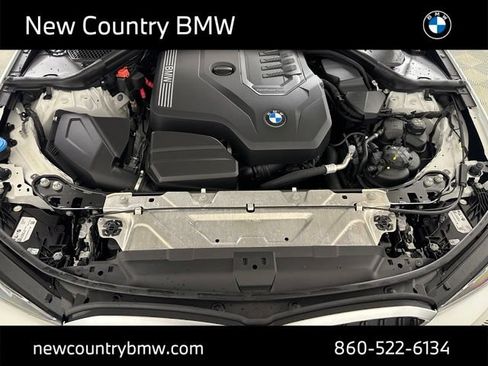 Used 2024 BMW 330i xDrive Sedan w/ Premium Package AWD/4WD image 28
