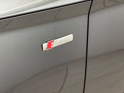 Used 2023 Audi Q5 2.0T Premium w/ Convenience Package image 27