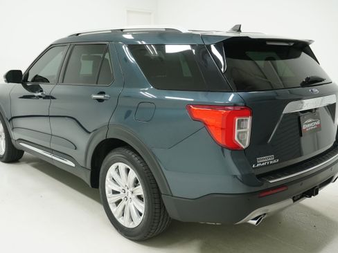 Used 2022 Ford Explorer Limited w/ Equipment Group 301A image 6