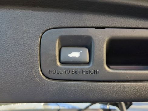 Used 2024 Honda CR-V EX-L image 17