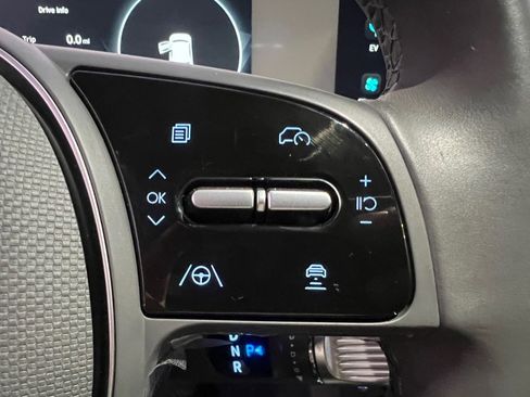 Used 2024 Hyundai Ioniq 5 SEL image 16