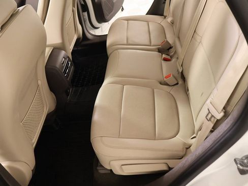 Used 2022 Lincoln Corsair Reserve w/ Elements Package image 12