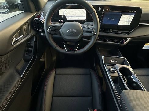 New 2026 Chevrolet Equinox RS image 11