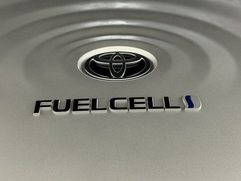 Used 2023 Toyota Mirai XLE image 38