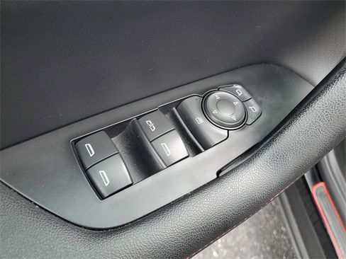 Used 2022 Chevrolet Blazer RS image 22