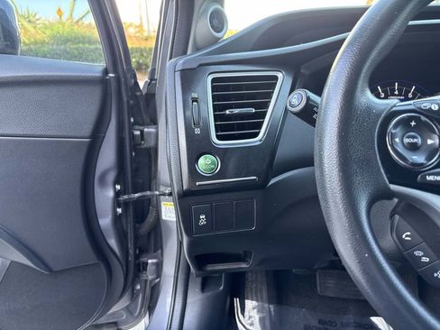 Used 2015 Honda Civic EX image 20