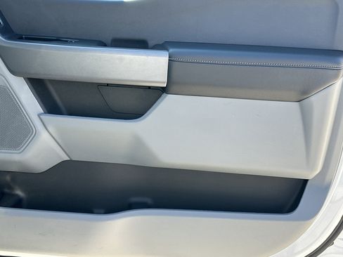 Used 2024 Ford F250 XLT image 14