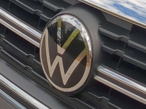 Used 2024 Volkswagen Jetta SEL image 12