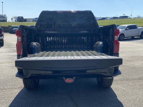 Used 2024 Chevrolet Silverado 1500 Custom image 7