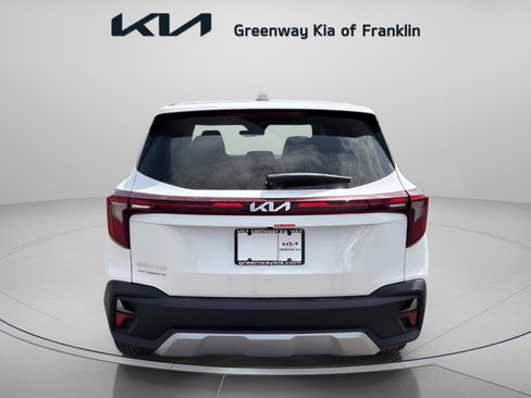New 2026 Kia Seltos LX image 6