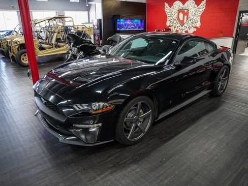 Used 2018 Ford Mustang Coupe w/ Wheel & Stripe Package RWD image 2