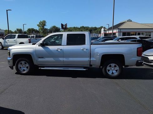Used 2018 Chevrolet Silverado 1500 LT w/ LT Eassist Package RWD image 4