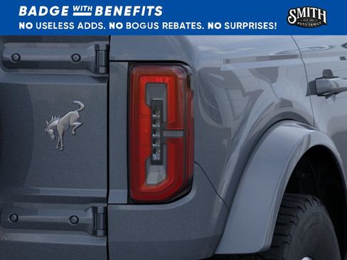New 2025 Ford Bronco Outer Banks AWD/4WD image 24