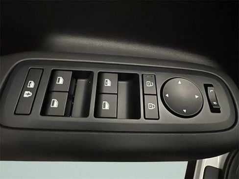 New 2026 Hyundai Santa Fe SE image 10